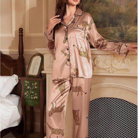 Women's Leopard Print Silk Satin Pajama Set - Picture 6 of 6